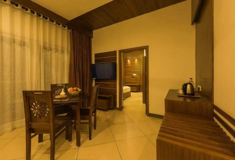 Chambre Deluxe King Size, Trivers Resort Munnar