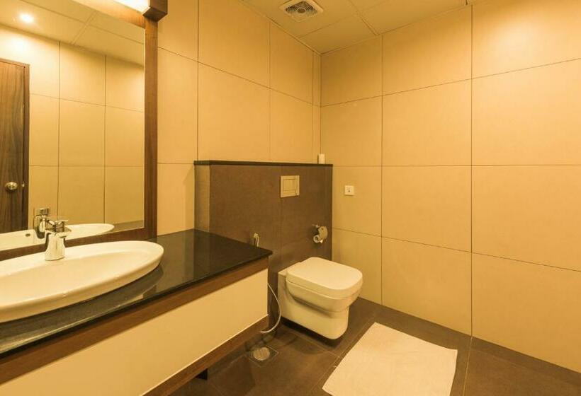 Номер Стандарт, Trivers Resort Munnar