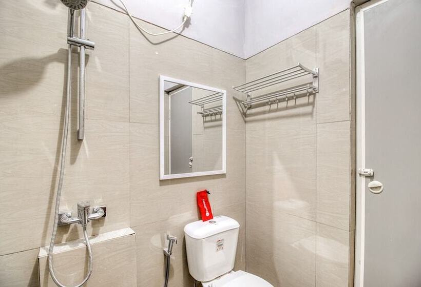 标准间, Reddoorz Near Malioboro Tugu Station Jogja 2