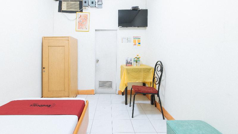 标准单人间, Reddoorz Near East Avenue Medical Center