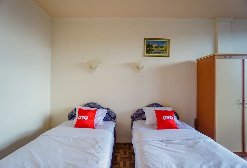 غرفة قياسية, Oyo 2217 Galaxy