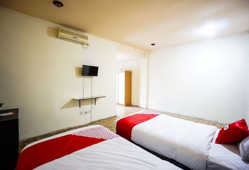 غرفة ديلوكس, Oyo 2217 Galaxy