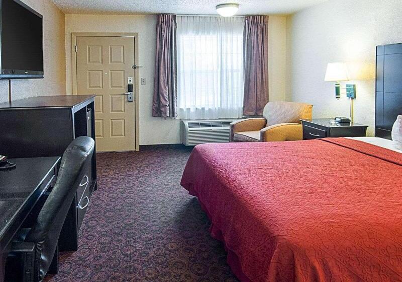 스탠다드 룸 킹사이즈 침대, Quality Inn Magnolia