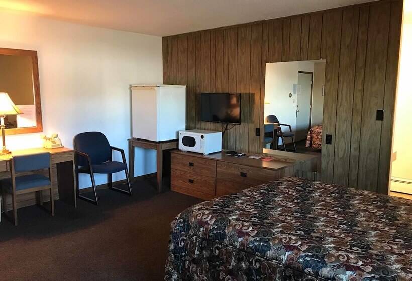 חדר משפחתי, Paintbrush Motel