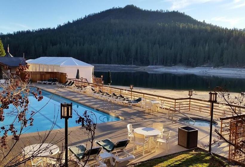 套房, The Pines Resort & Conference Center