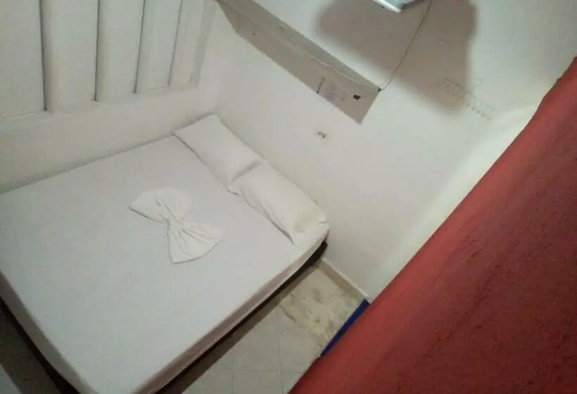 スタンダードルーム, Hostal Sarita