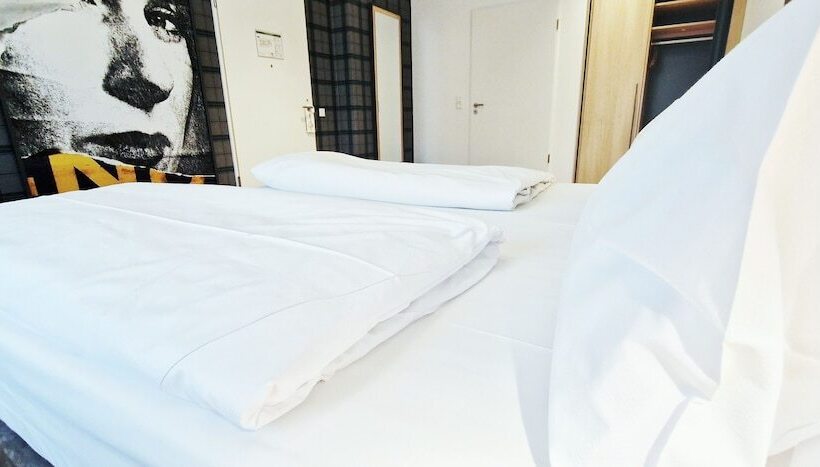 Номер Стандарт, Arthotel Ana Munich Airport