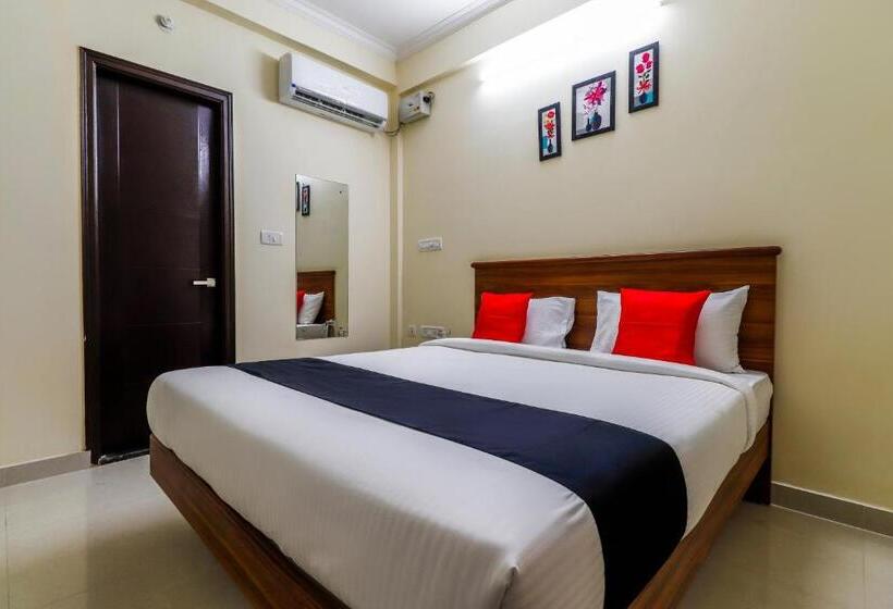 Трехместный Номер Классика, Capital O Sln Residency