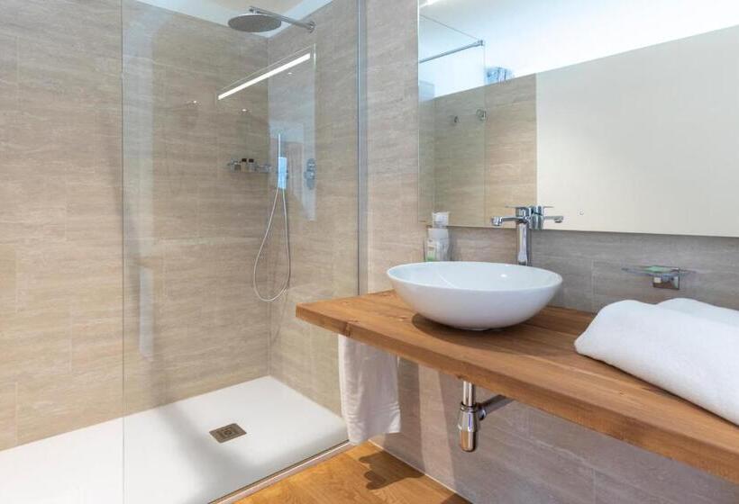 Suite with lake view, Lac