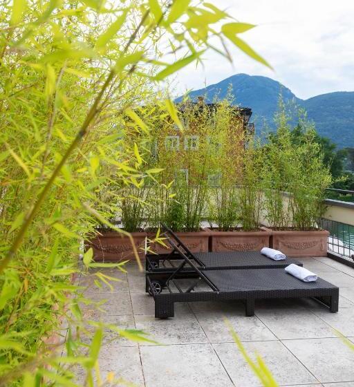 Suite with lake view, Lac