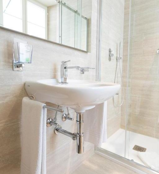 Standardrum med Terrass, Lac