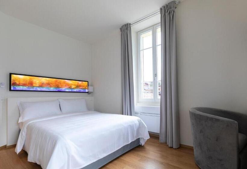 Standardrum Sjöutsikt, Lac