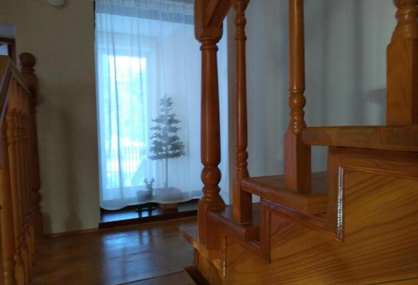 آپارتمان 2 خوابه, Totem