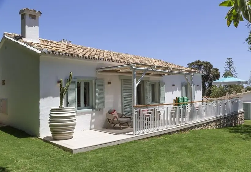 Bungalow Deluxe, Boho Club Marbella A Preferred