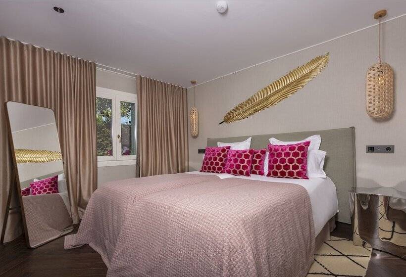 بنجلو ديلوكس, Boho Club