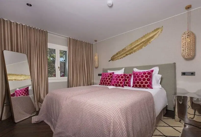Bungalow Deluxe, Boho Club Marbella A Preferred