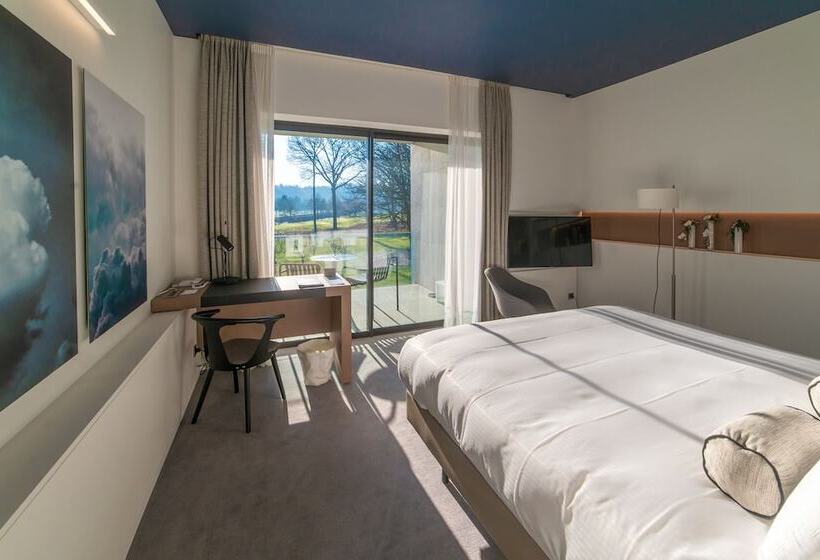 景色の見えるスーペリアルーム, Le Domaine Des Vanneaux Golf Et Spa Mgallery