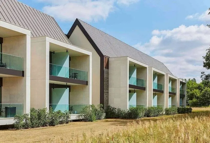 景色の見えるスーペリアルーム, Le Domaine Des Vanneaux Golf Et Spa Mgallery