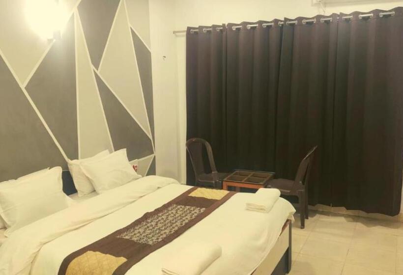 غرفة بريميوم, Rajdhani Resort Lonavala