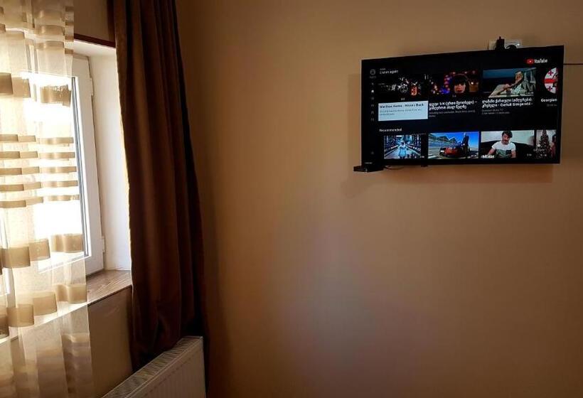 اتاق استاندارد, Guest House Jangulashvili