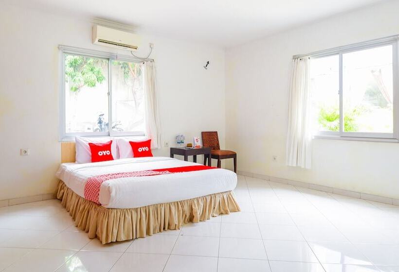 Номер Стандарт, Reddoorz Syariah Near Ragunan Zoo 3