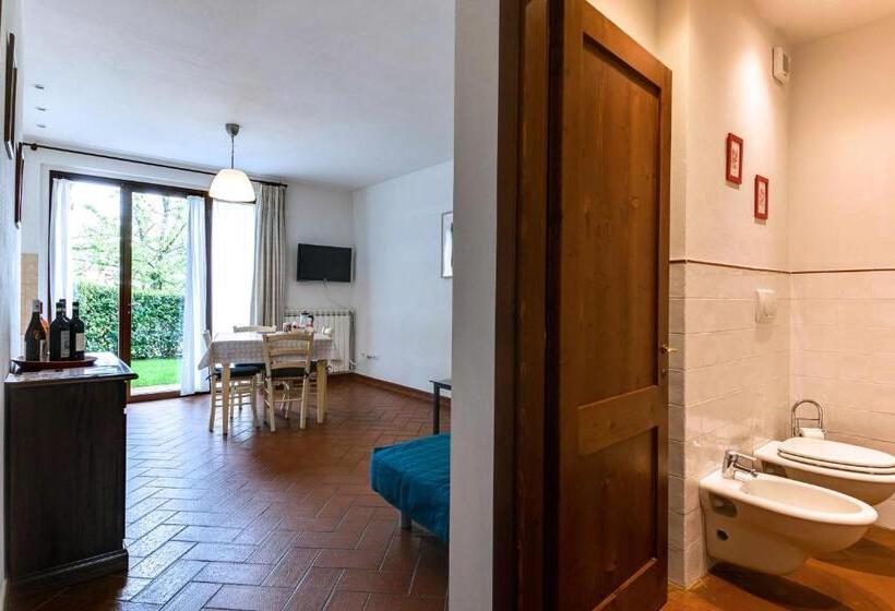 דירת חדר, La Compagnia Del Chianti