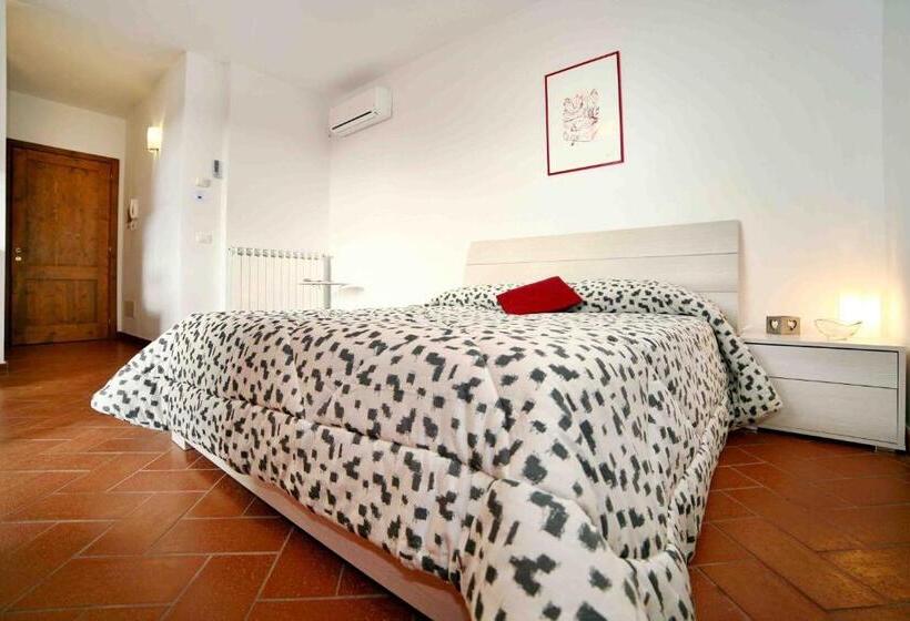 סטודיו סטנדרט עם מרפסת, La Compagnia Del Chianti