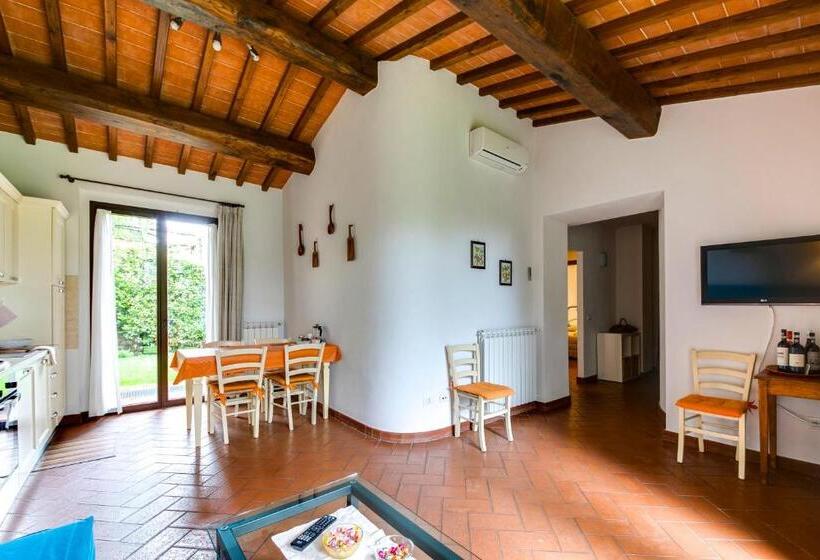 דירת גן 2 חדרי שינה, La Compagnia Del Chianti