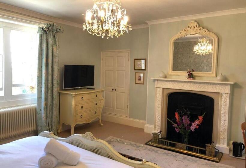 سوییت سوپریور, Florence Nightingale Suites At Lea Hurst