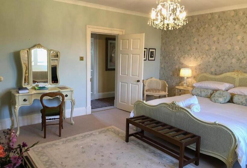 سوییت سوپریور, Florence Nightingale Suites At Lea Hurst
