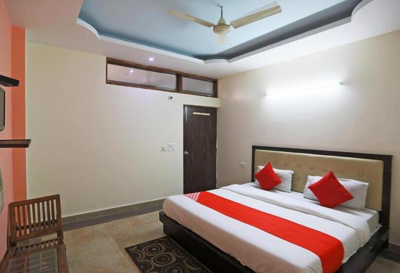 اتاق کلاسیک سه تخته, O Ashoka Inn Hotel Near Botanical Garden