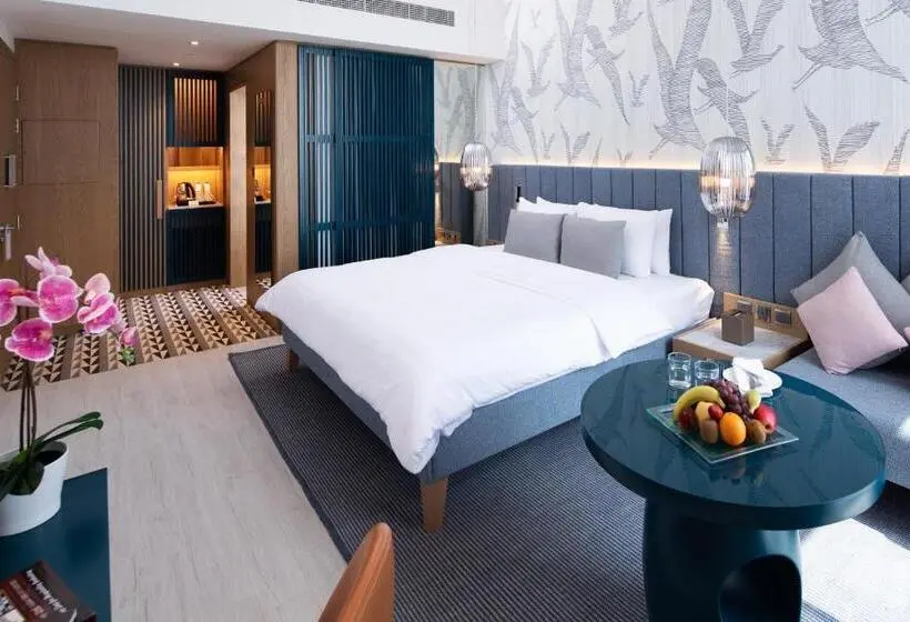 اتاق لوکس با بالکن, C Central Hotel And Resort The Palm