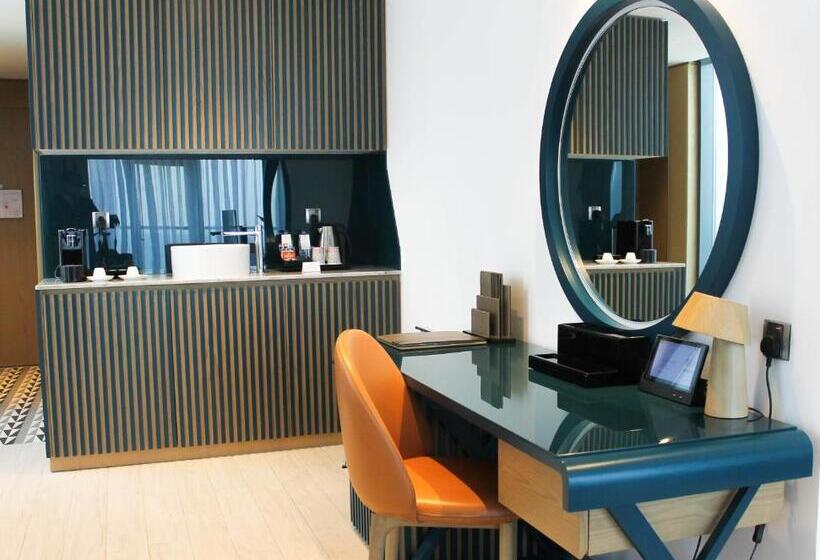 带阳台套房, C Central Hotel And Resort The Palm