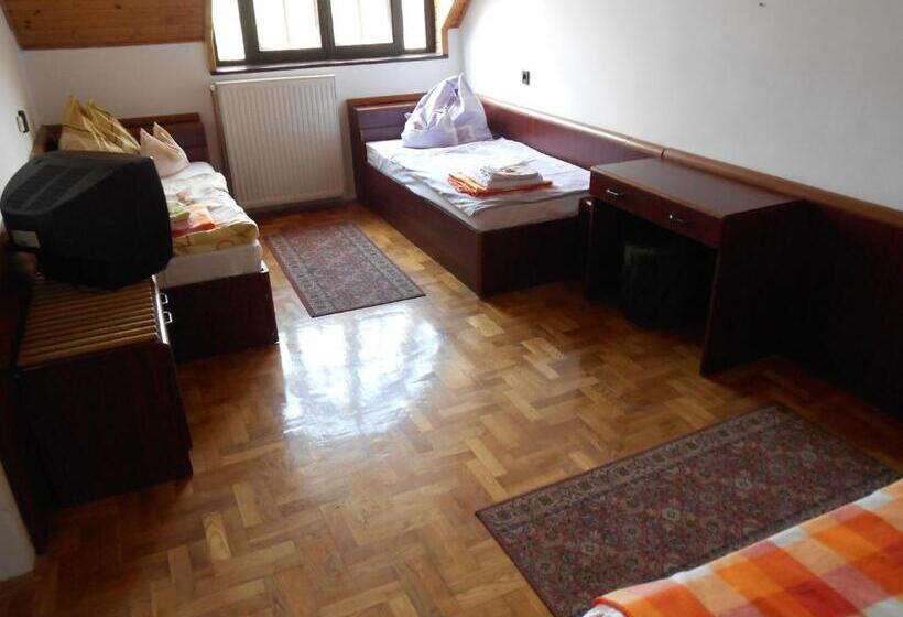 Номер Стандарт Трехместный, Peregrino Panzio