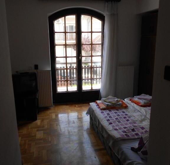 Четырехместный Номер Стандарт, Peregrino Panzio