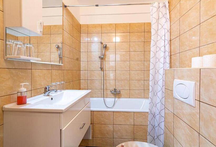 Семейный Номер Deluxe, Peregrino Panzio