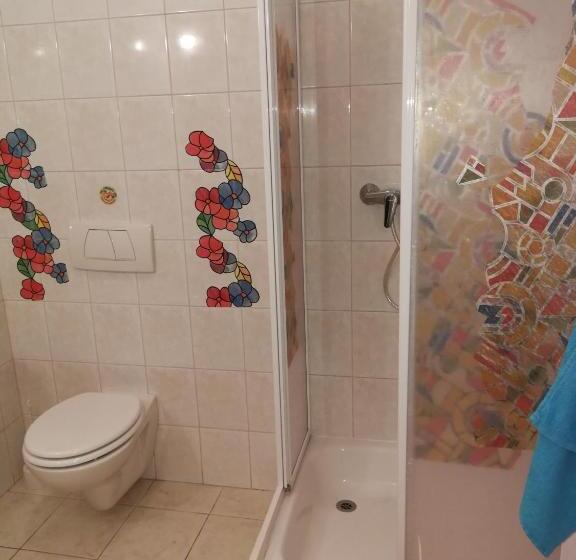 Семейный Номер, Peregrino Panzio