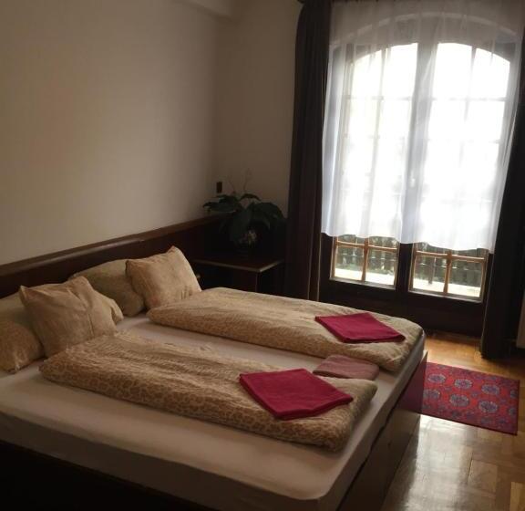 Номер Стандарт с Балконом, Peregrino Panzio