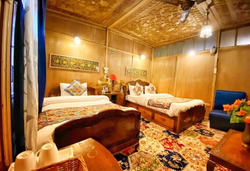 Habitació Deluxe, Lake Victoria Houseboats