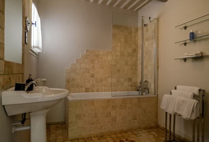 スタンダードルーム, La Ferme Des Belugues