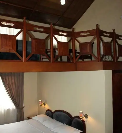 اتاق استاندارد سه نفره, Lady Horton Bungalow