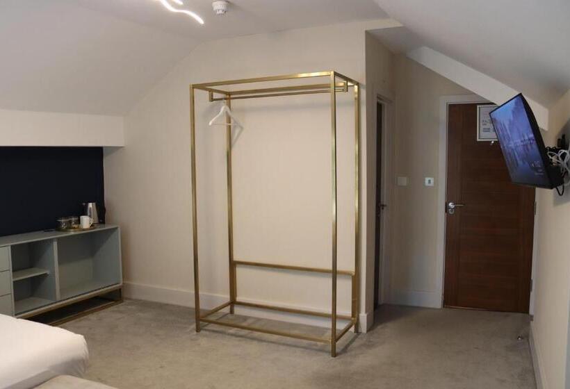 חדר סופריור עם מיטת קינג, The Psalter