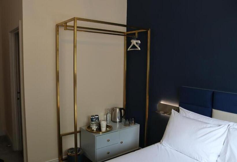 חדר סטנדרט, The Psalter