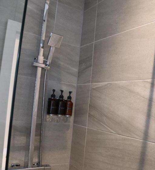 חדר בסיסי, The Psalter