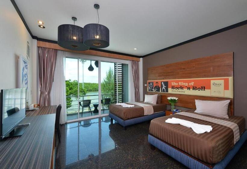 수피리어 룸 바다 전망, The River Scene