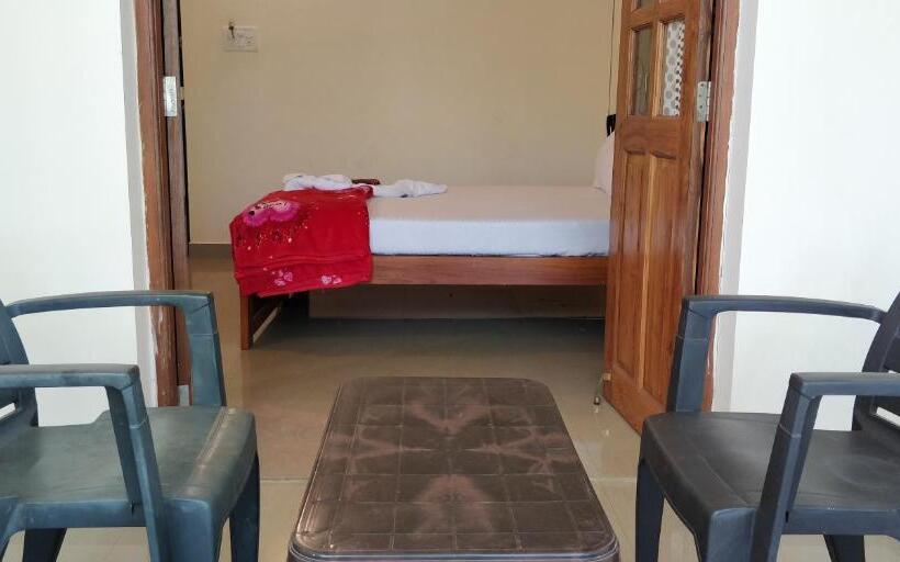 חדר סטנדרט עם מרפסת, Dom S Inn