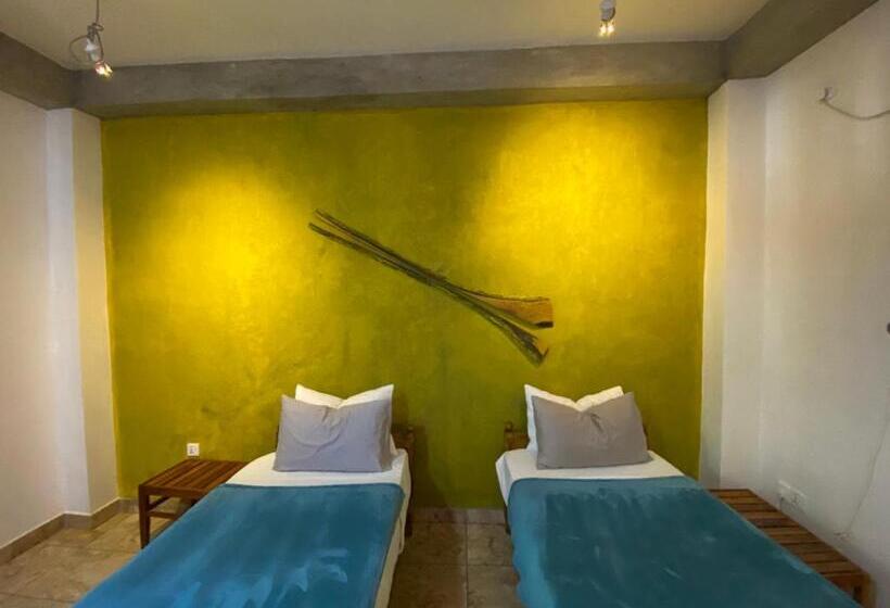 Номер Стандарт Вид на Сад, Mirage Beach House At Morava Court