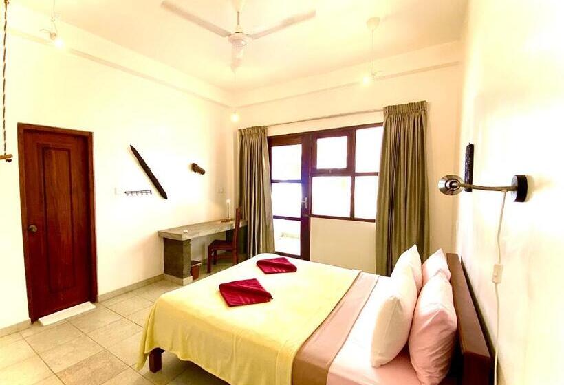 Номер Стандарт Вид на Море с Балконом, Mirage Beach House At Morava Court