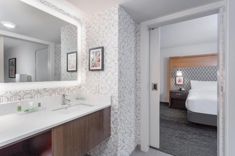 スイート, Holiday Inn   Columbus, An Ihg