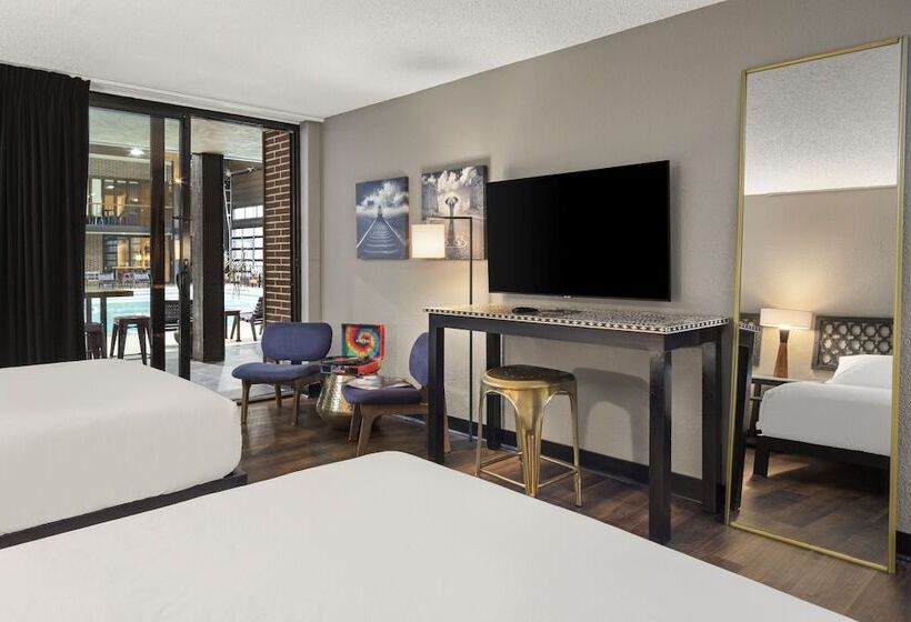 스탠다드 룸 더블 침대 2개, The Highlander